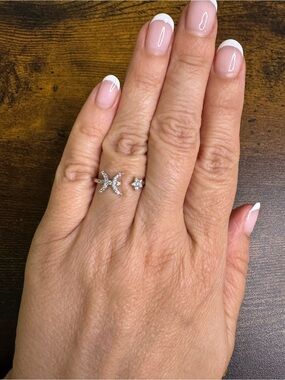 Sterling Star Open Ring - Silver with Crystal Pave 925